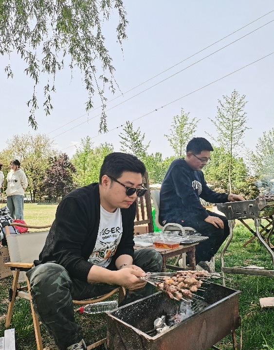 绿色领土设计研究部&人力资源部“同心聚力，，，，共赴春日浪漫”主题户外运动 - 文化运动 - 快盈VIII