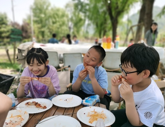 绿色领土设计研究部&人力资源部“同心聚力，，，，共赴春日浪漫”主题户外运动 - 文化运动 - 快盈VIII